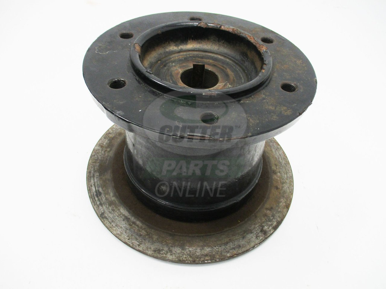 Jacobsen Used Wheel Hub - 2000141 - Parts - TurfNet