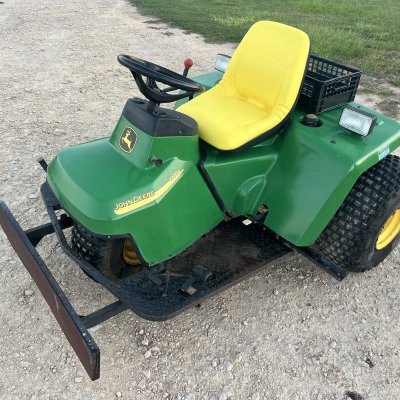  2004 John Deere 1200A