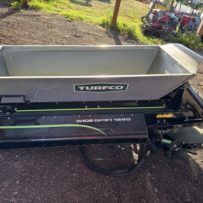  2018 Turfco 1550 WideSpin Topdresser