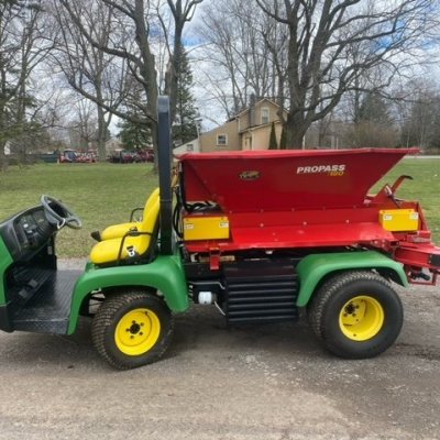   John Deere / Tycrop 2020A-G ProGator & Tycrop 180 Top Dresser