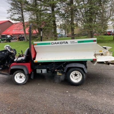  2009 Toro HDX-G 2x4 with Dakota Top Dresser