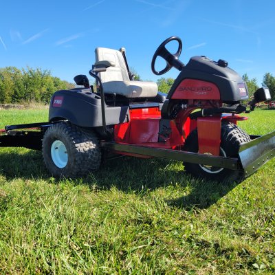  2018 Toro Sand Pro 3040