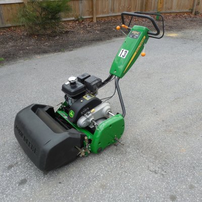   JOHN DEERE 220C 11 BLADE REEL