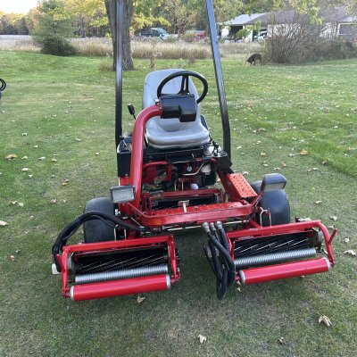  2012 Toro greensmower 3150Q