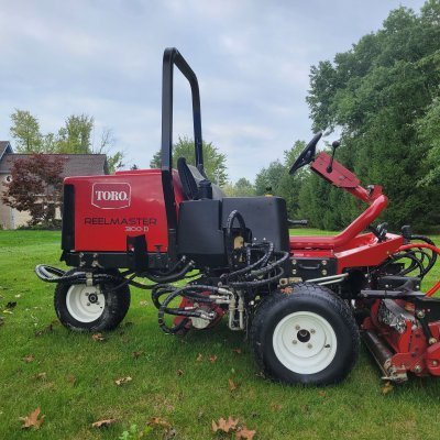  2015 Toro 3100-D With Sidewinder