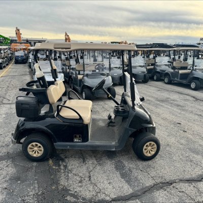  2020 EZGO RXV Elite