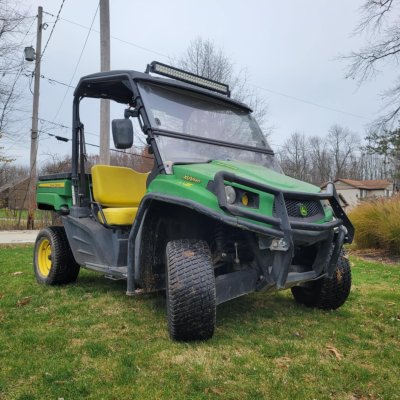 More information about "2017 John Deere 590 XUV"