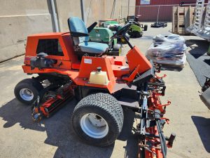 Jacobsen LF128 Fairway Mower w/ Verticuts $2000