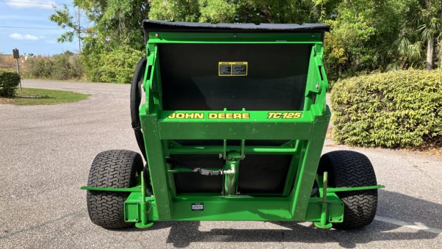 2017_John_Deer_TC125_Vac_Used_Sweeper_Vac_Statewide_Turf_Equipment_100V-0-6