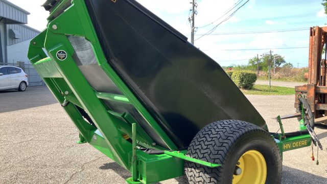 2017_John_Deer_TC125_Vac_Used_Sweeper_Vac_Statewide_Turf_Equipment_100V-0-7