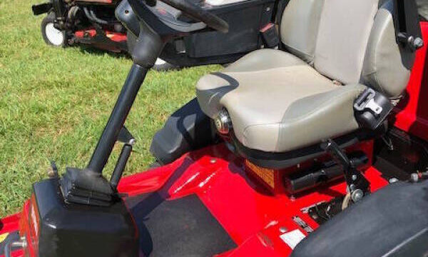 2020-toro-3200-groundsmaster-awd-2