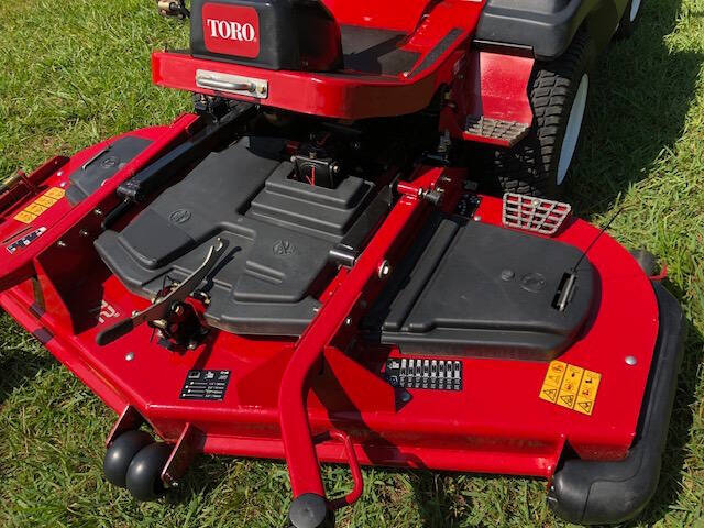 2020-toro-3200-groundsmaster-awd-8