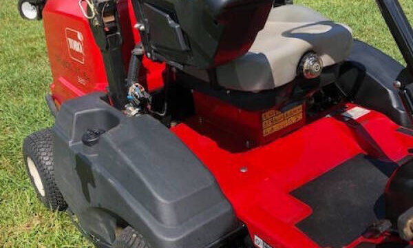 2020-toro-3200-groundsmaster-awd-9