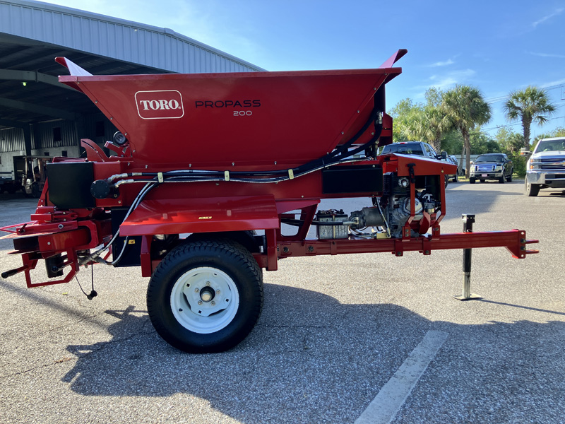 2020_Toro_ProPass_200_Used_Top_Dresser_Statewide_Turf_Equipment_700T-082-6