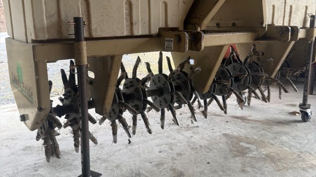 838e3ee4-e68e-4164-84fb-ed10e24475f2-1_all_696