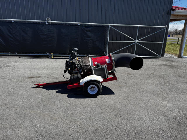 Buffalo-Turbine-Blower-Pull-Behind-1-640×480-1