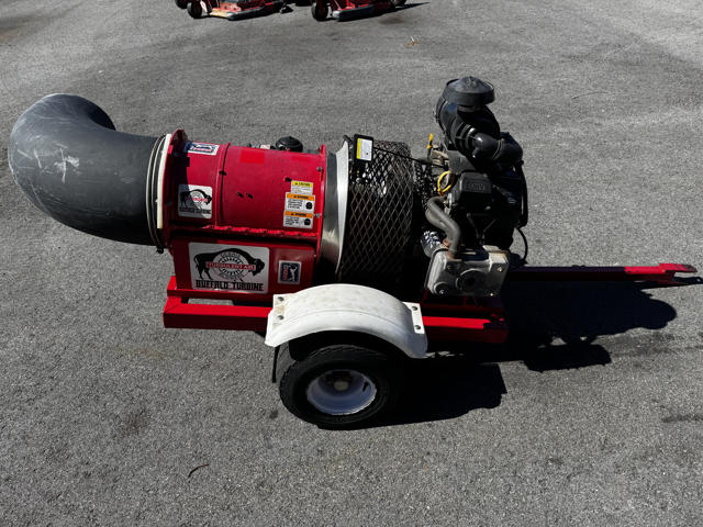 Buffalo-Turbine-Blower-Pull-Behind-5-640×480-1