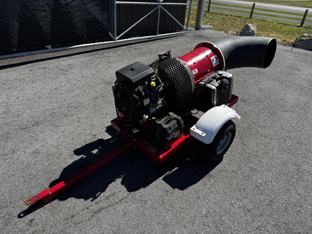 Buffalo-Turbine-Pull-Behind-Blower-2-640×480-1