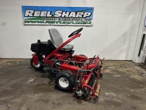 2010 Toro Greensmaster 3050 w/Vertigroomers