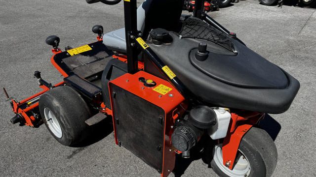 Jacobsen-GP400-Diesel-Greensmower-6-640×480-1