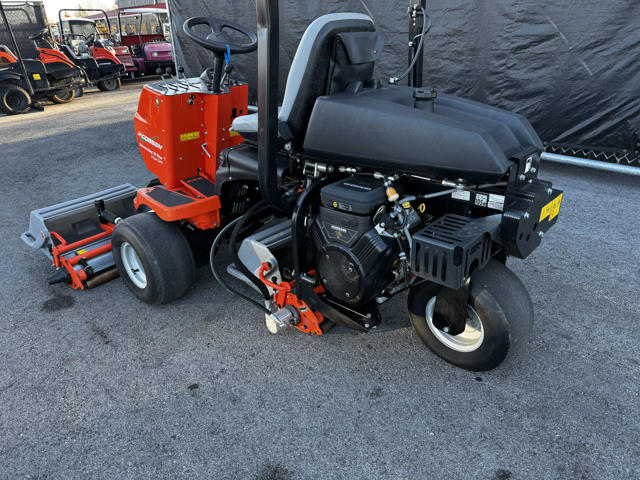 Jacobsen-Greensking-IV-Greens-Mower-6-640×480-1
