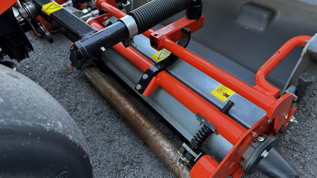Jacobsen-Greensking-IV-Greens-Mower-9-640×480-1
