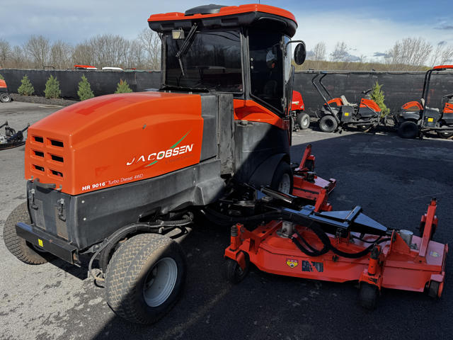 Jacobsen-HR9016-Diesel-4wd-Wide-Area-Mower-8-640×480-1