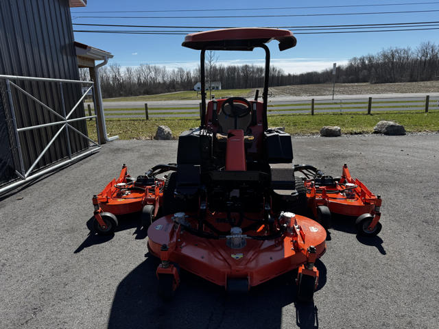 Jacobsen-R311T-AWD-Wide-Area-Mower-Diesel-3-640×480-1