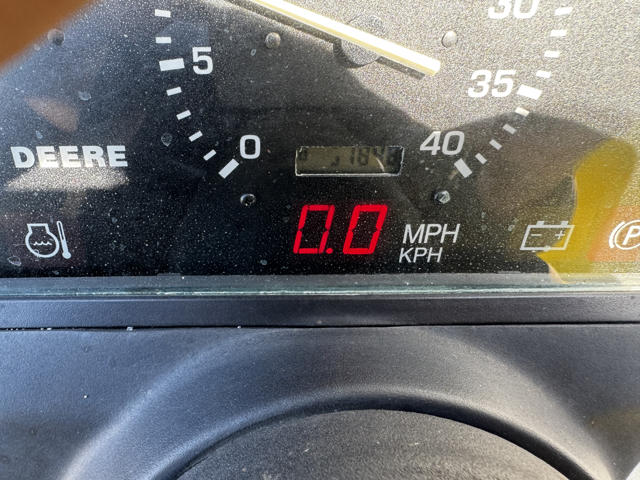 John-Deere-Gator-2030-Diesel-1-640×480-1