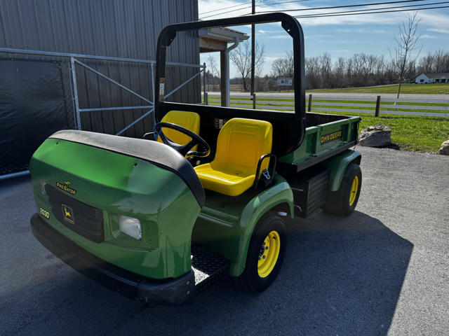 John-Deere-Gator-2030-Diesel-4-640×480-1