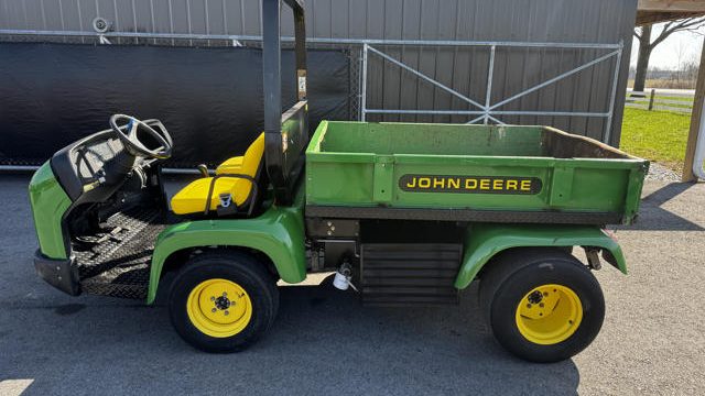 John-Deere-Gator-2030-Diesel-5-640×480-1