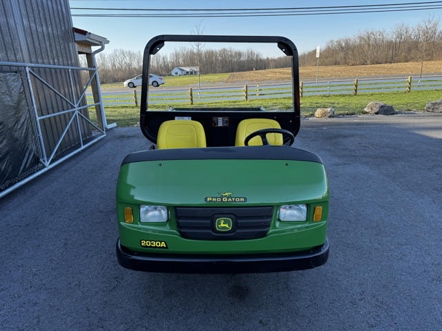 John-Deere-Gator-2030-Diesel-Utility-Vehicle-3-640×480-1