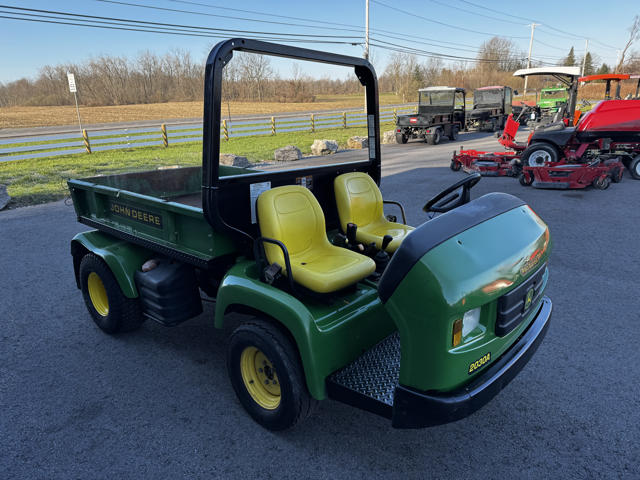John-Deere-Gator-2030-Diesel-Utility-Vehicle-9-640×480-1