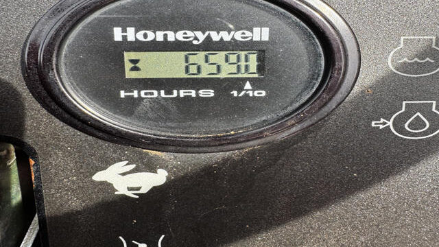 Smithco-Sand-Star-Diesel-3WD-Bunker-Rake-1-640×480-1