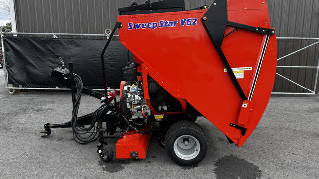 Smithco-Sweepstar-V62-Pull-Behind-Sweeper-4-640×480-1
