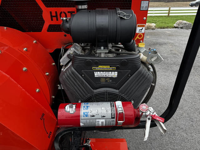 Smithco-Sweepstar-V62-Pull-Behind-Sweeper-7-640×480-1