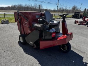 2006 Toro 4800 Turf Sweeper 