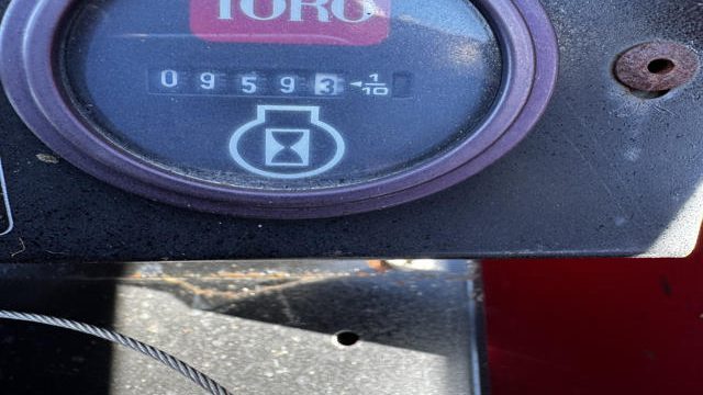 Toro-4800-Turf-Sweeper-6-640×480-1