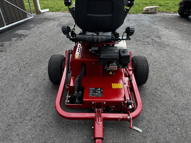 Toro-GreensPro-1260-Pull-Behind-Greens-Roller-4-640×480-1