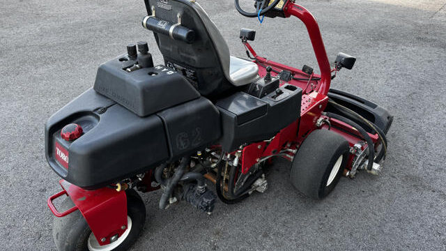 Toro-Greensmaster-3150-Greens-Mower-6-640×480-1