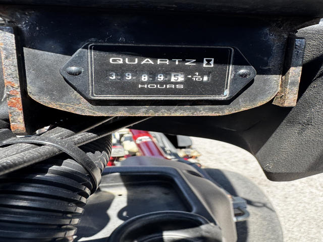 Toro-Greensmaster-Triflex-3300-Greens-Mower-1-640×480-1