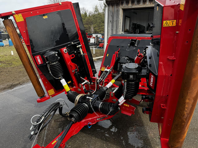 Toro-Groundsmaster-1200-Pull-Behind-PTO-Mower-3-640×480-1-1