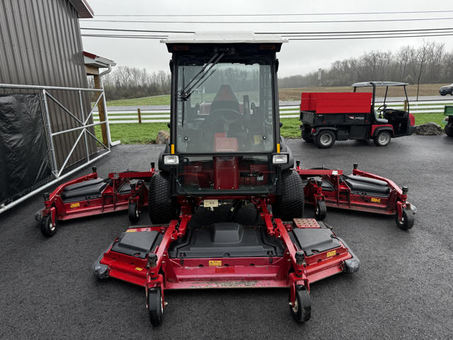 Toro-Groundsmaster-5910-Diesel-4WD-Wide-Area-Mower-4-640×480-1