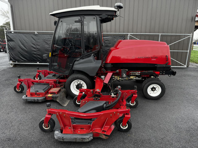 Toro-Groundsmaster-5910-Diesel-4WD-Wide-Area-Mower-6-640×480-1