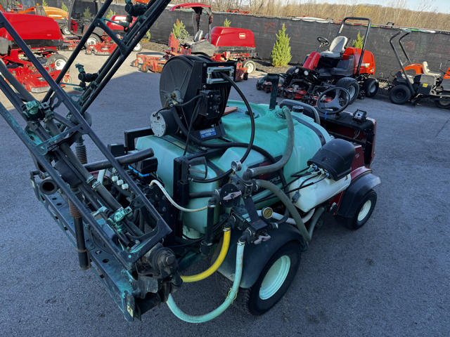 Toro-MultiPro-1250-Sprayer-7-640×480-1