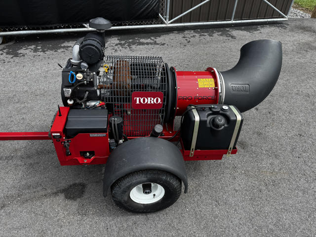 Toro-Proforce-Blower-3-640×480-1