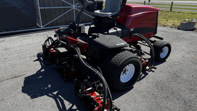 Toro-Reelmaster-5410-Fairway-Mower-4-640×480-1
