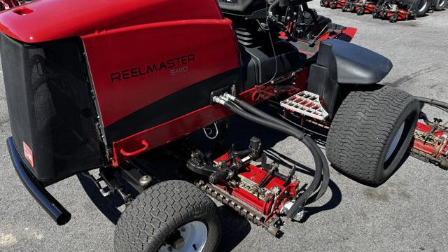 Toro-Reelmaster-5410-Fairway-Mower-7-640×480-1