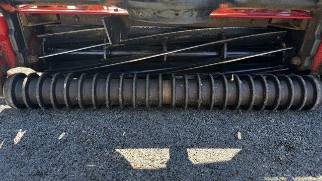 Toro-Reelmaster-5410-Fairway-Mower-9-640×480-1