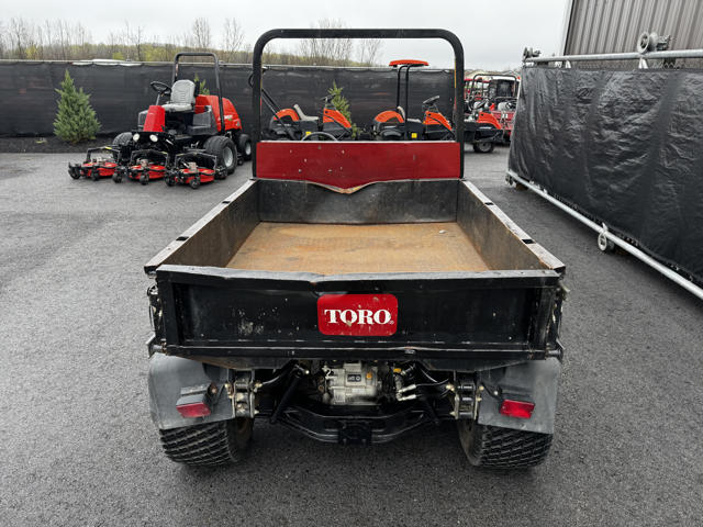 Toro-Workman-HDX-Gas-2WD-Utility-Vehicle-8-640×480-1